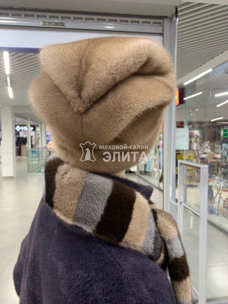 Комплект Шуба+Шапка , цена 30000 рублей в интернет-магазине кожи и меха ЭЛИТА. Вид 2