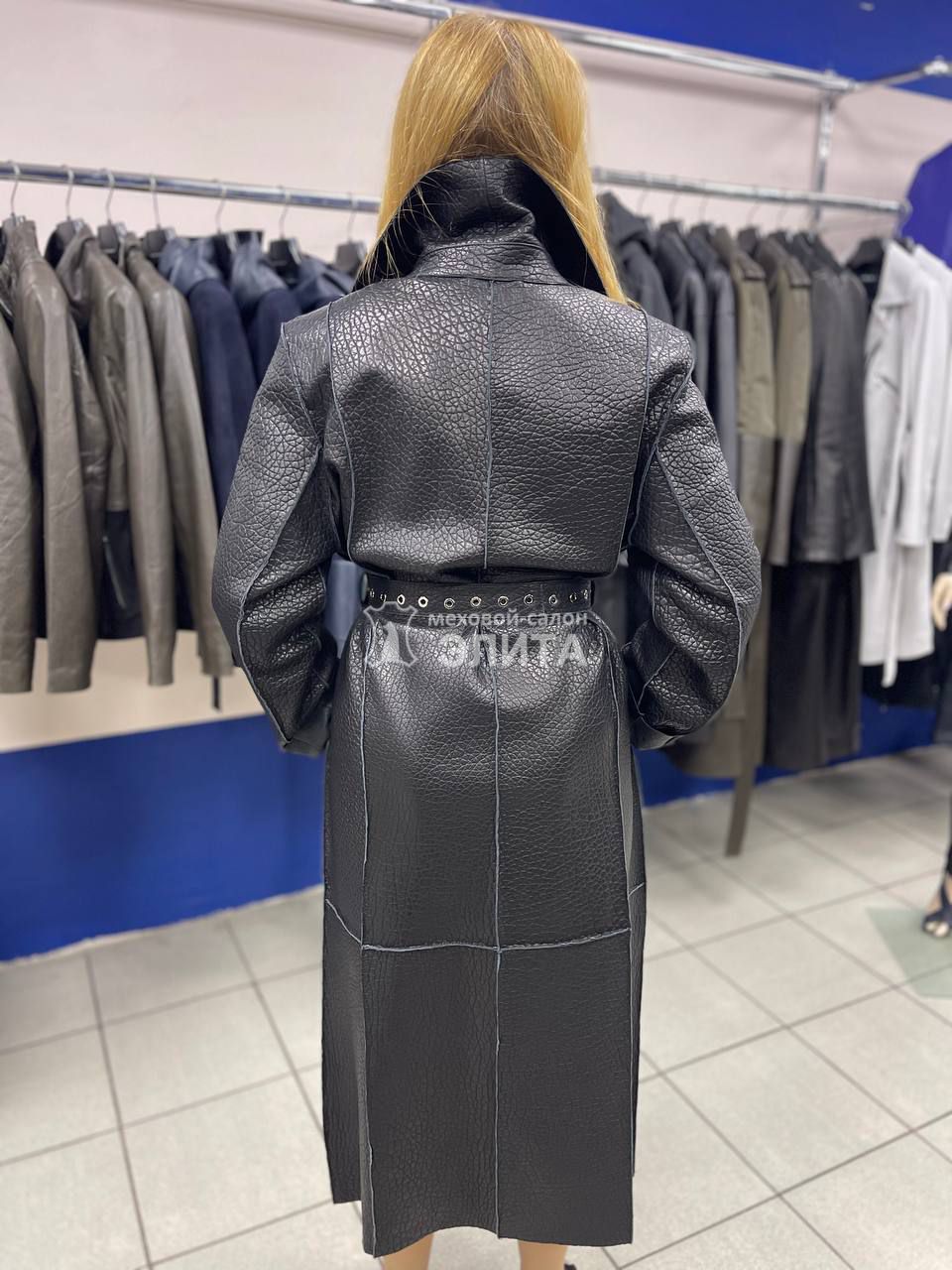 Кожаное пальто м-2825 р-р 46-50, цена 65600 рублей в интернет-магазине кожи и меха ЭЛИТА. Вид 2